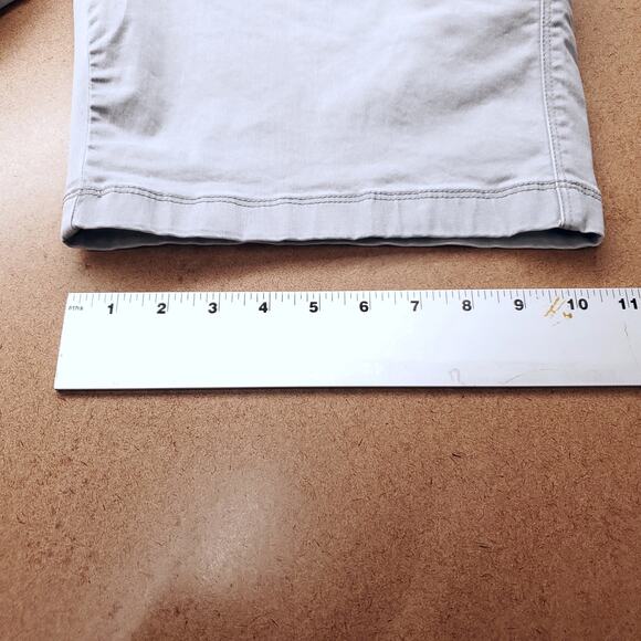 Tommy Bahama Boracay Cargo Bermuda Shorts Men 36 Gray Utility Preppy Minimalist - Picture 8 of 11